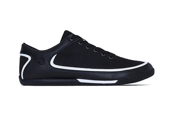 Men Bahia Low-Cut Black Trainers side view